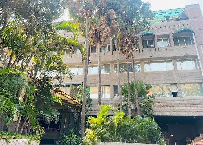 Airport Centre PointAirport Hotel